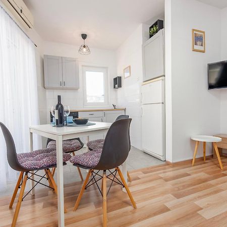 Apartman Iva Novalja Luaran gambar