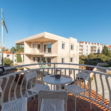 Apartman Iva Novalja Luaran gambar